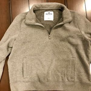 Hollister Quarter Zip, size Large
